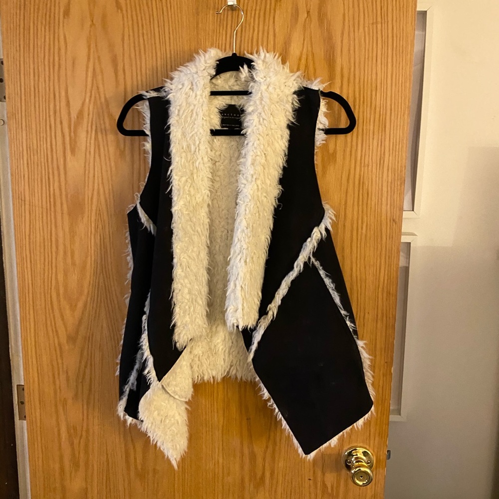 Sanctuary suede / fur vest